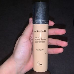 Dior airflash foundation